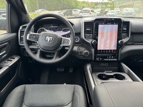 New 2026 RAM 1500 4x4 Crew Cab image 22