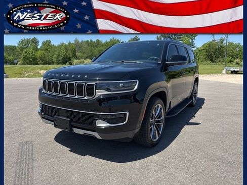 Used 2022 Jeep Wagoneer Series II w/ Premium Group I AWD/4WD image 1