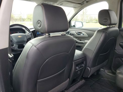 Used 2020 Chevrolet Traverse LT w/ LPO, Floor Liner Package AWD/4WD image 27