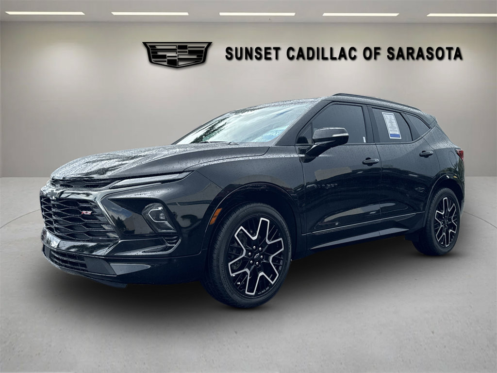 Used 2023 Chevrolet Blazer RS w/ Driver Confidence II Package FWD image 8