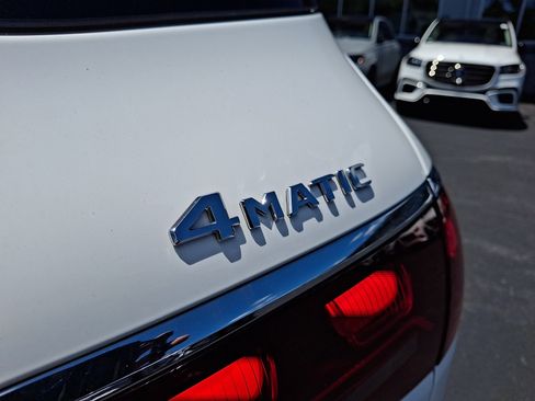 Certified 2025 Mercedes-Benz GLS 450 4MATIC image 34