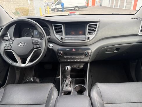 Used 2017 Hyundai Tucson SE Plus image 10