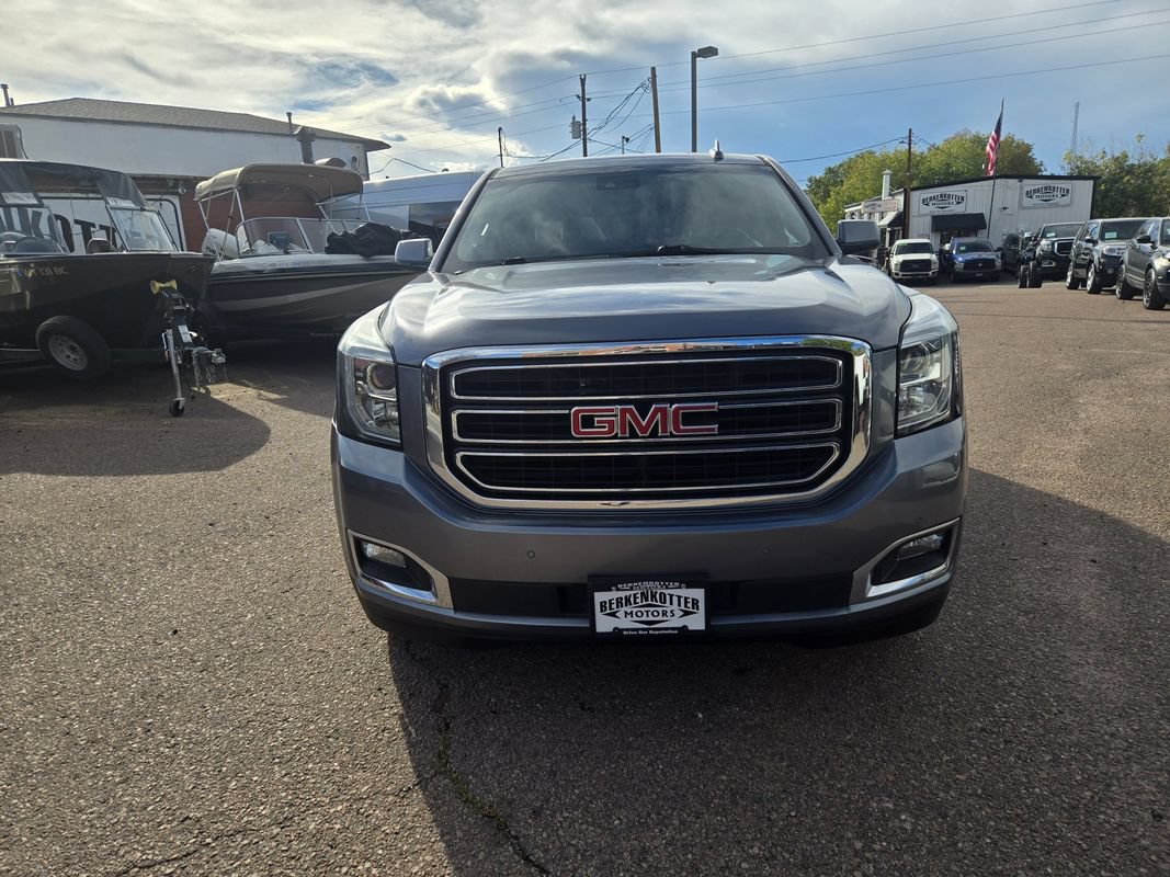 Used 2018 GMC Yukon SLT w/ Open Road Package AWD/4WD image 3