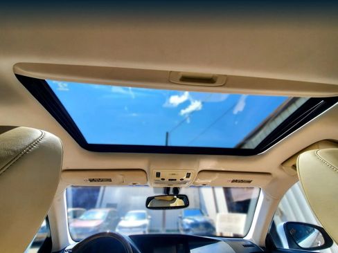 Used 2014 Lexus ES 350 w/ Premium Package FWD image 27