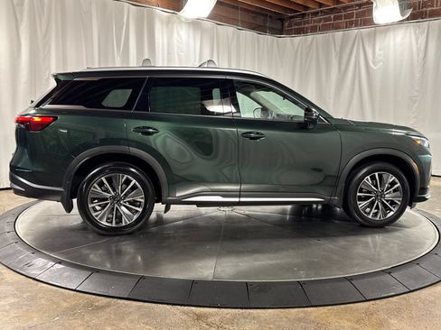 Certified 2026 INFINITI QX60 Luxe w/ Family Package AWD/4WD image 13