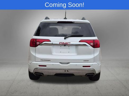 Used 2019 GMC Acadia Denali w/ Technology Package AWD/4WD image 5