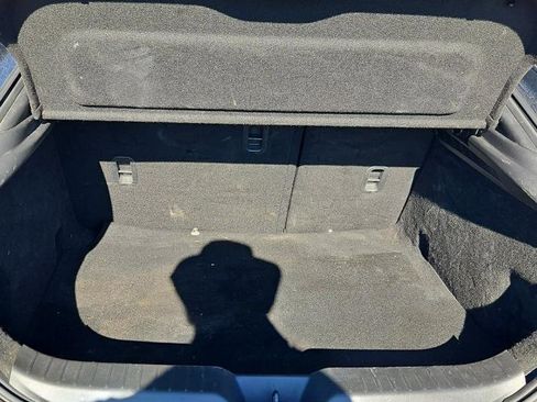 Used 2022 MAZDA MAZDA3 s image 8