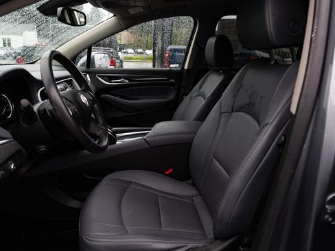 Used 2020 Buick Enclave Premium w/ Sun and Sites Package AWD/4WD image 20