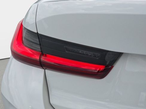 Used 2023 BMW 330i Sedan RWD image 30