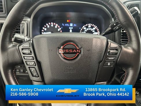 Used 2023 Nissan Titan PRO-4X w/ Pro-4x Convenience Package AWD/4WD image 11
