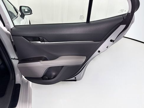 Used 2024 Toyota Camry XSE image 27