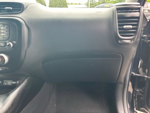 Used 2015 Kia Soul FWD image 20
