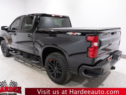 Used 2026 Chevrolet Silverado 1500 RST w/ Redline Edition AWD/4WD image 3