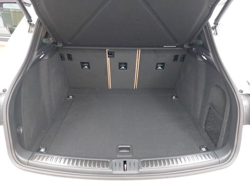 Certified 2026 Porsche Macan S image 14