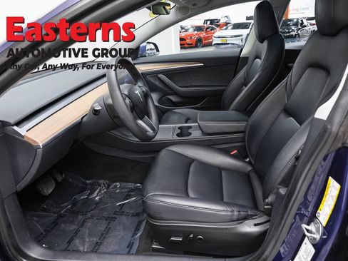 Used 2023 Tesla Model 3 Standard Range RWD image 14