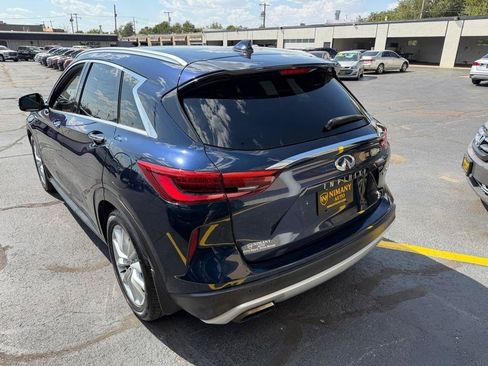 Used 2019 INFINITI QX50 Essential w/ Premium Heat Package FWD image 4