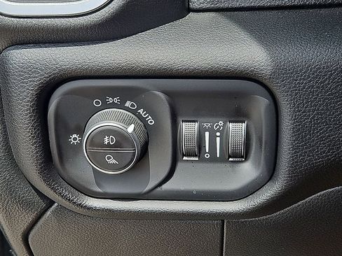 Certified 2026 RAM 3500 Laramie w/ Sport Appearance Package AWD/4WD image 25