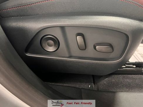 New 2026 Chevrolet Equinox RS w/ Convenience Package III FWD image 39