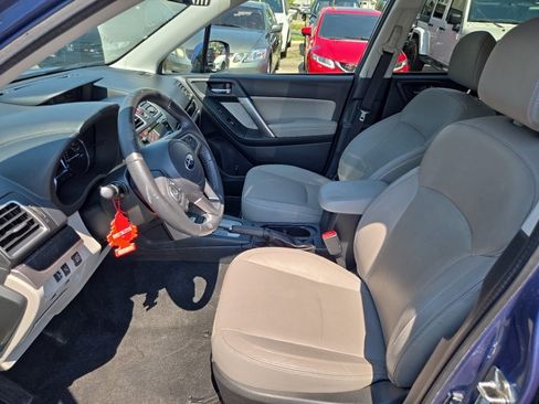 Used 2017 Subaru Forester 2.5i Limited AWD/4WD image 15