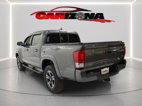 Used 2016 Toyota Tacoma TRD Sport w/ Premium & Technology Package image 8