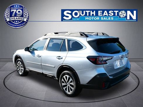 Used 2020 Subaru Outback Premium AWD/4WD image 5