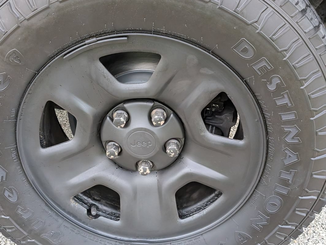 Used 2018 Jeep Wrangler Sport AWD/4WD image 37