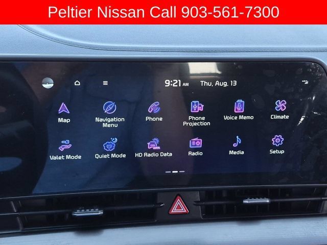 Used 2024 Kia Sportage EX FWD image 30