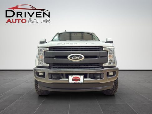 Used 2019 Ford F250 Lariat w/ Lariat Ultimate Package image 10