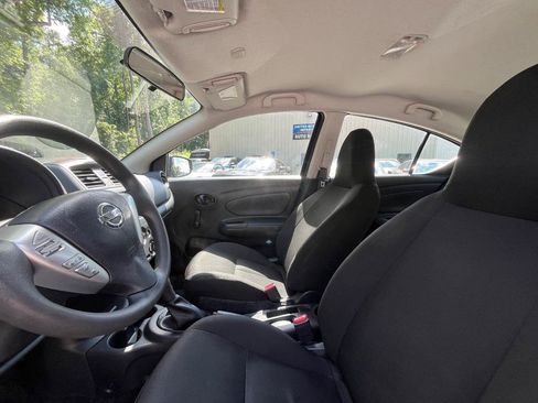 Used 2017 Nissan Versa S FWD image 16