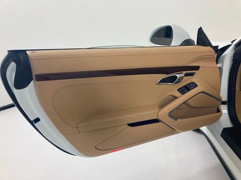 Certified 2015 Porsche 911 Turbo image 6