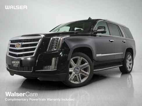 Used 2018 Cadillac Escalade Luxury AWD/4WD image 1