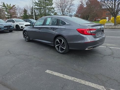 Used 2020 Honda Accord Sport image 5