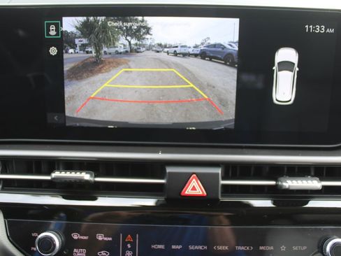 New 2026 Kia Sportage EX image 50