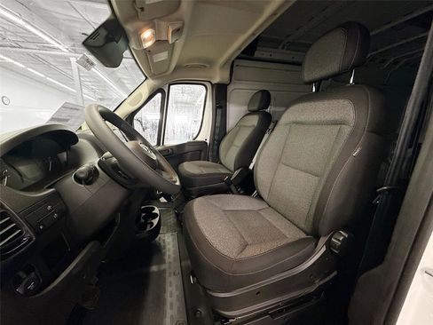 New 2026 RAM ProMaster 2500 w/ Convenience Group FWD image 14