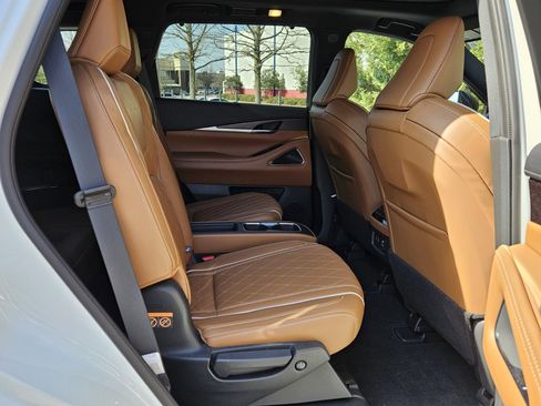 Used 2025 INFINITI QX60 Autograph w/ Cargo Package image 12