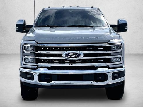 Used 2025 Ford F250 Lariat w/ Lariat Ultimate Package AWD/4WD image 3