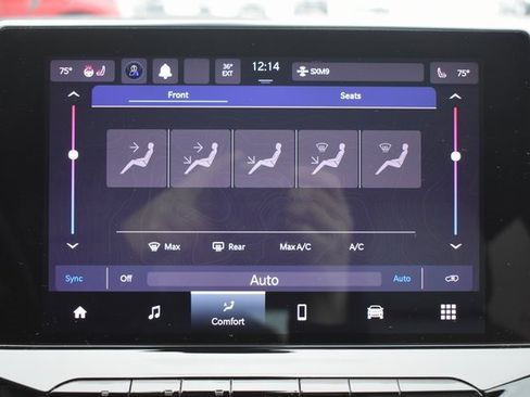 Used 2022 Jeep Compass Limited image 23