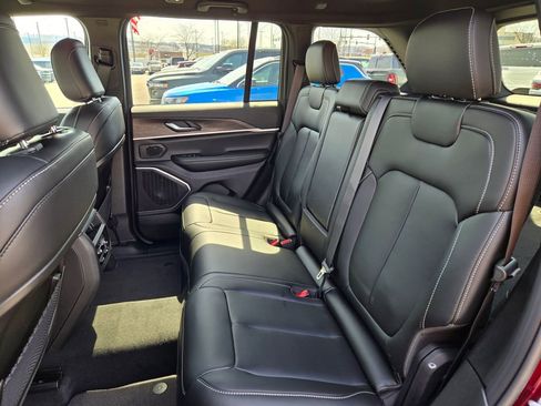 New 2026 Jeep Grand Cherokee Limited AWD/4WD image 27