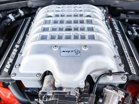 Used 2019 Dodge Charger SRT Hellcat w/ Navigation & Travel Group image 31