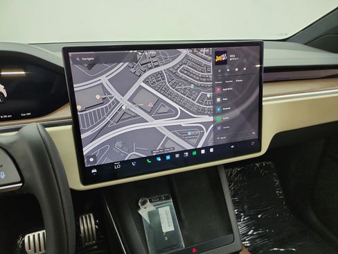 Used 2023 Tesla Model X AWD/4WD image 10