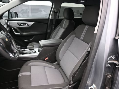 Used 2024 Chevrolet Blazer LT w/ Convenience Package FWD image 19