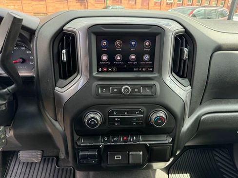 Used 2020 Chevrolet Silverado 1500 Custom Trail Boss w/ Custom Convenience Package AWD/4WD image 20