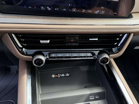 New 2026 Chevrolet Tahoe High Country image 12