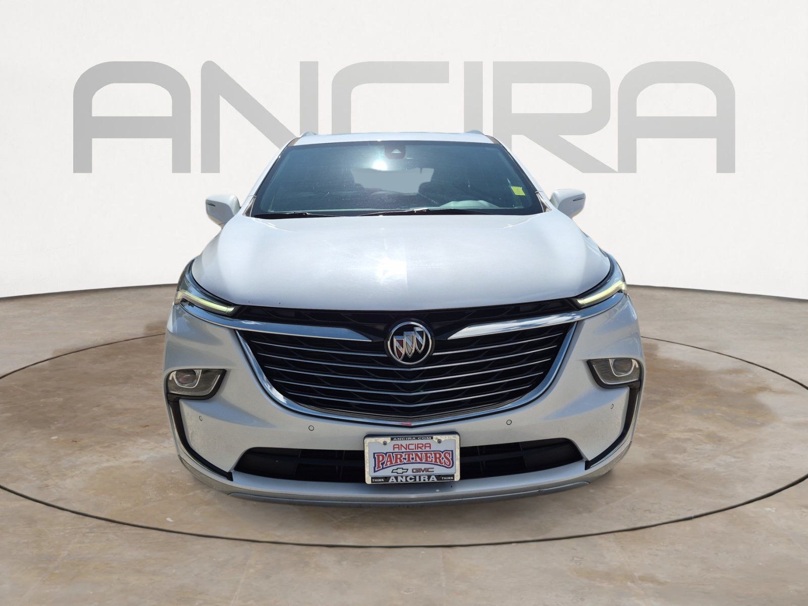 Used 2022 Buick Enclave Essence w/ Experience Buick Package FWD image 4