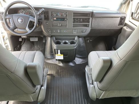 New 2025 GMC Savana 2500 Extended w/ Driver Convenience Package image 20