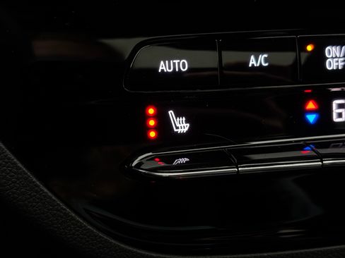 New 2026 Buick Envista Sport Touring FWD image 5