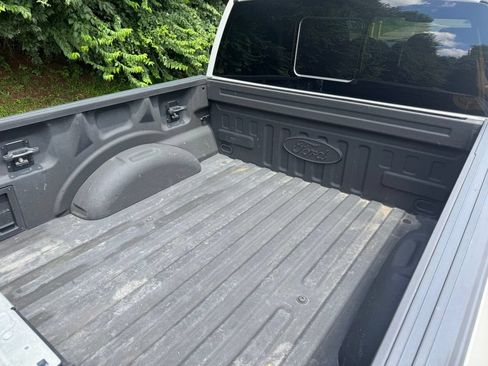 Used 2021 Ford F150 Limited AWD/4WD image 7