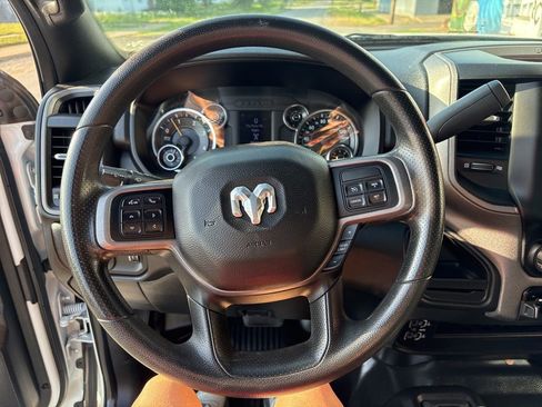 Used 2022 RAM 2500 Tradesman w/ Chrome Appearance Group image 13