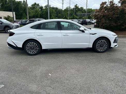 New 2025 Hyundai Sonata SEL image 8
