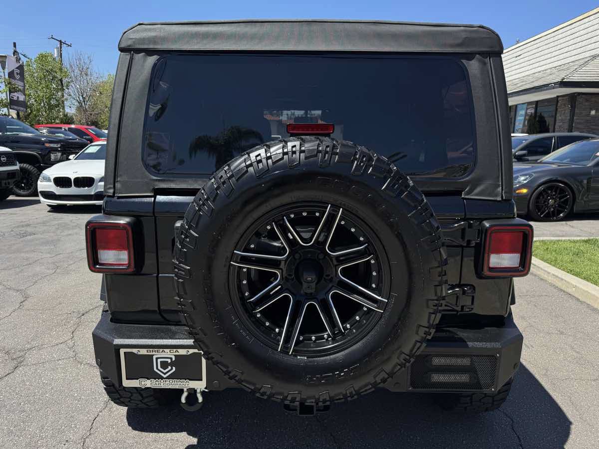 Used 2021 Jeep Wrangler Unlimited Sport AWD/4WD image 6